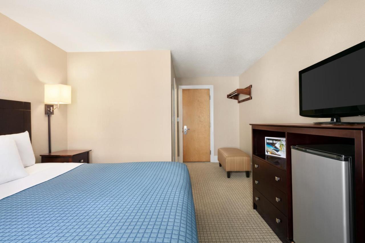 Harrison Hall Hotel Ocean City Bagian luar foto