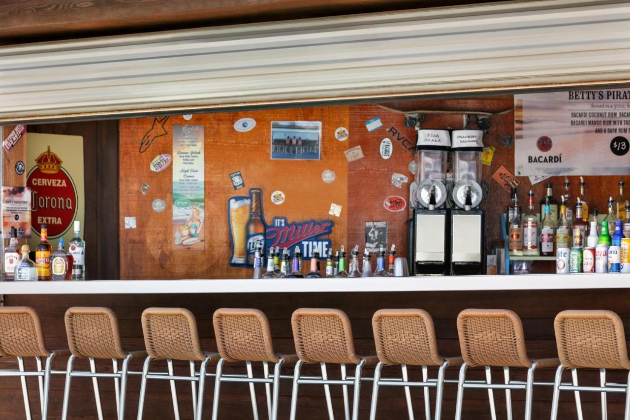 Harrison Hall Hotel Ocean City Bagian luar foto